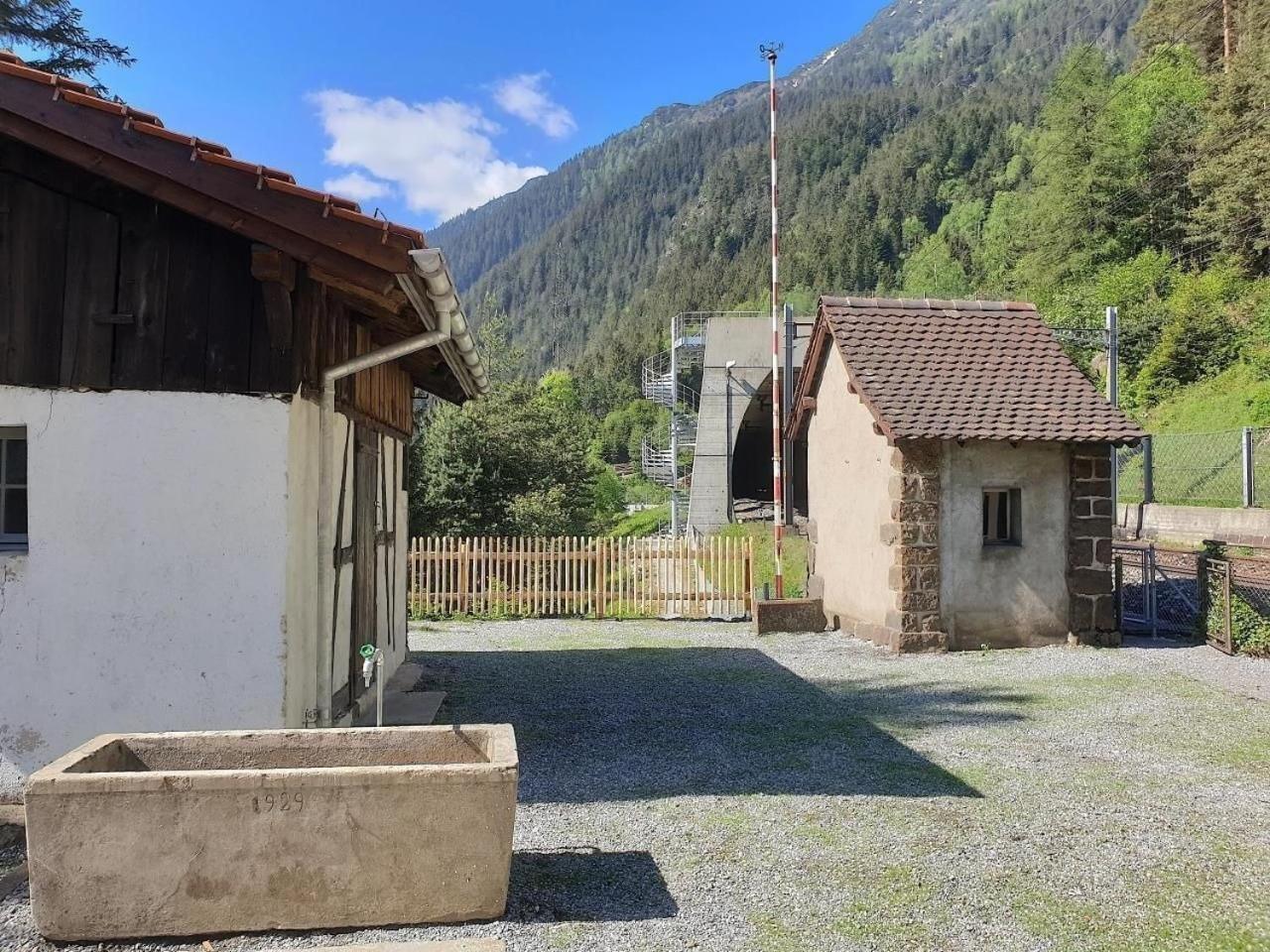 Bahnwaerterhaus Eggwald Villa Wassen Eksteriør bilde