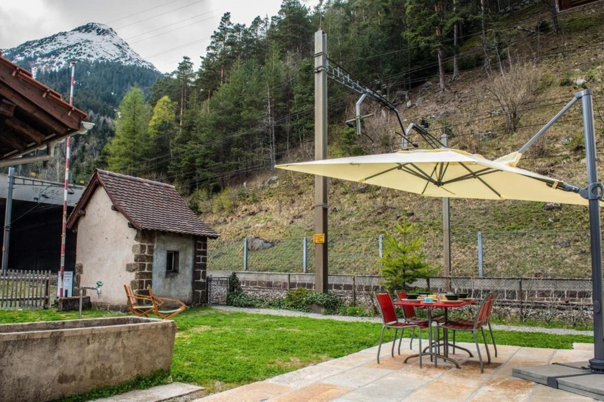 Bahnwaerterhaus Eggwald Villa Wassen Eksteriør bilde