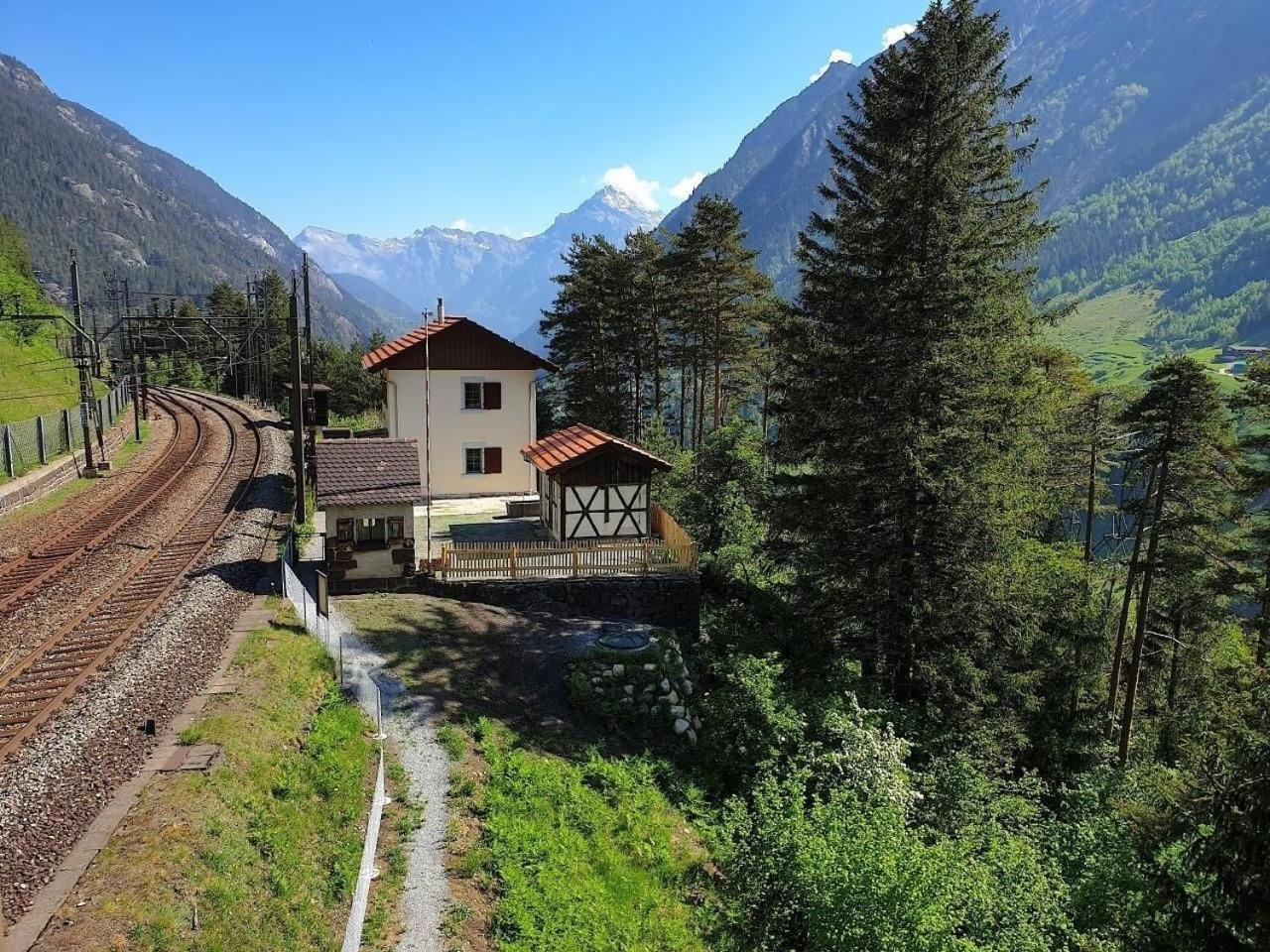 Bahnwaerterhaus Eggwald Villa Wassen Eksteriør bilde